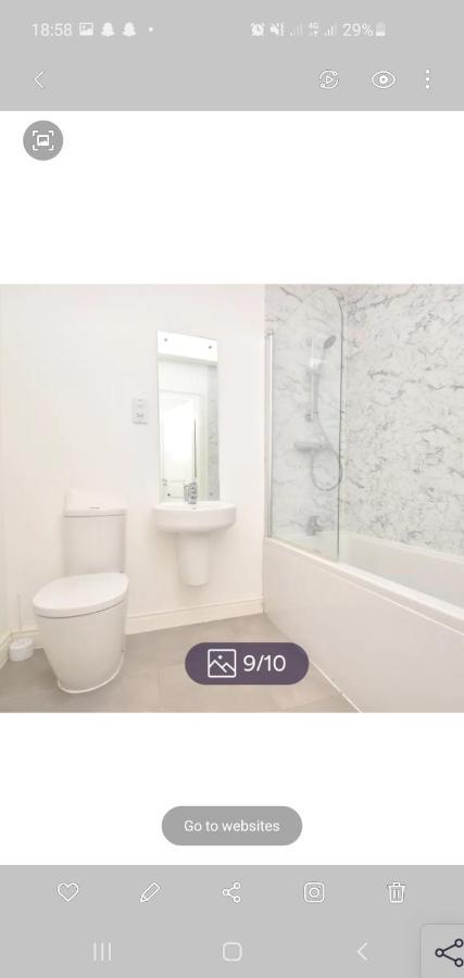 Nice 2 Bed Apartment 런던 외부 사진